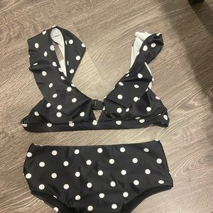 Poka dot high waist bikini